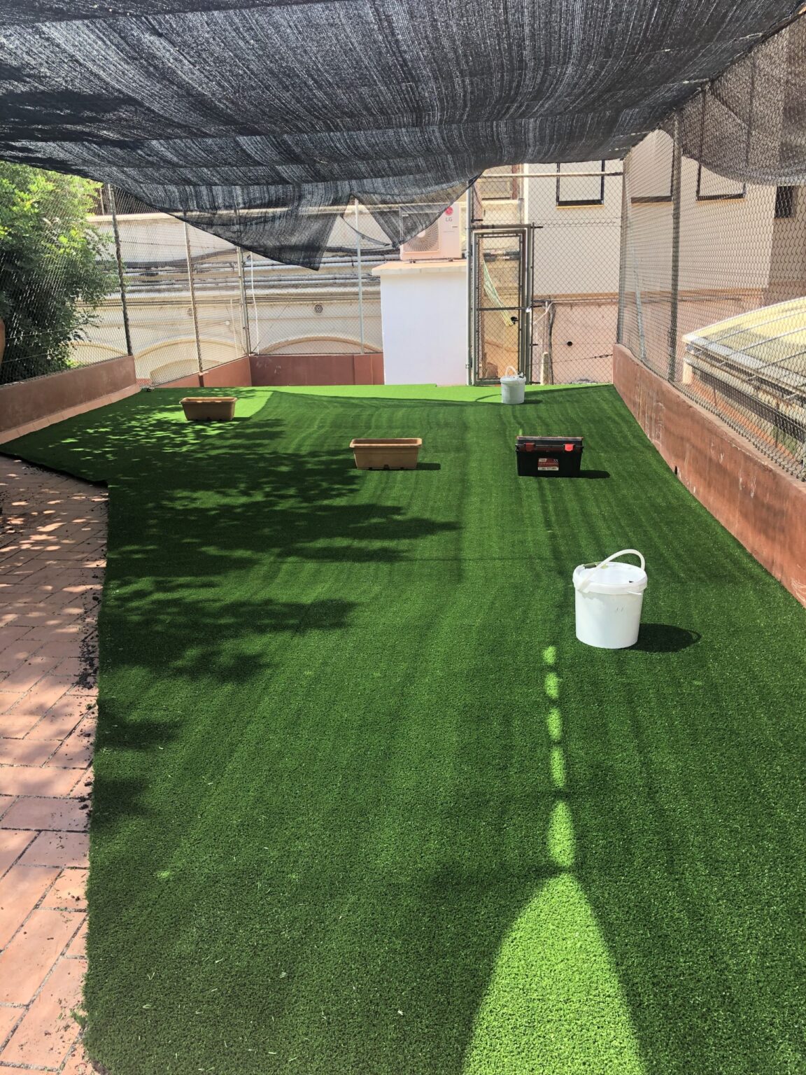 Miroverd: Instalación de césped artificial con plazos de calidad
